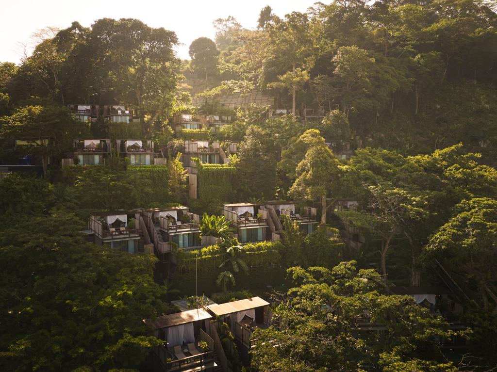 هتل ریزورت دینسو