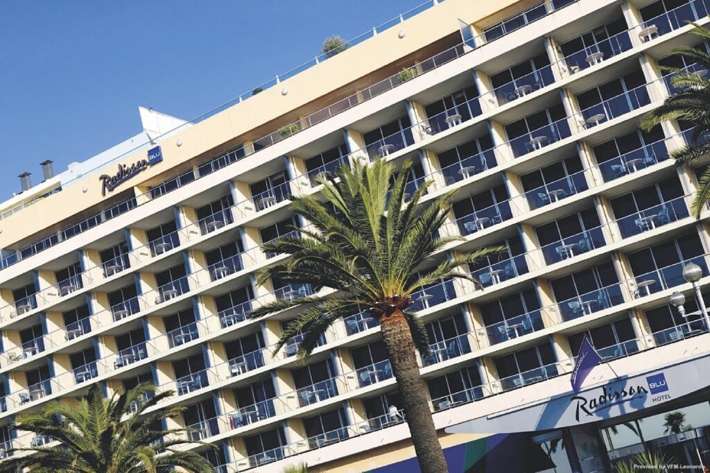 هتل رادیسون بلو نیس