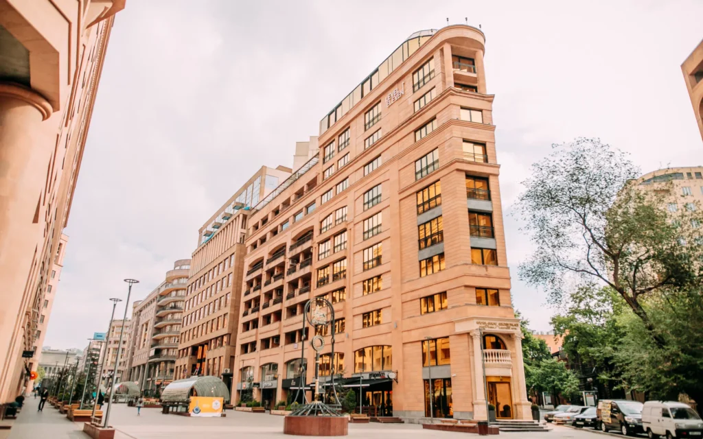 هتل گلدن پالاس ایروان